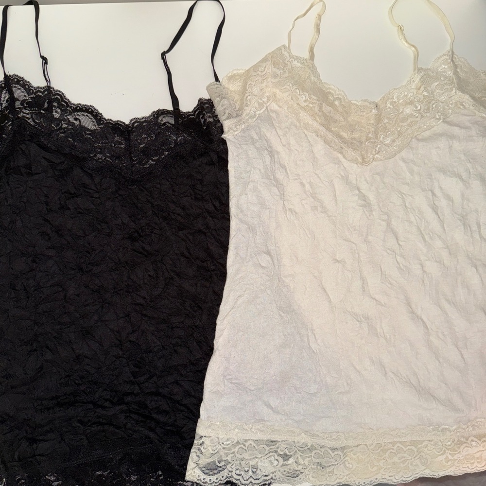 Y2K Lace Trim cami tops Lot of 2 tanks Black & Cream Sz medium grunge boho